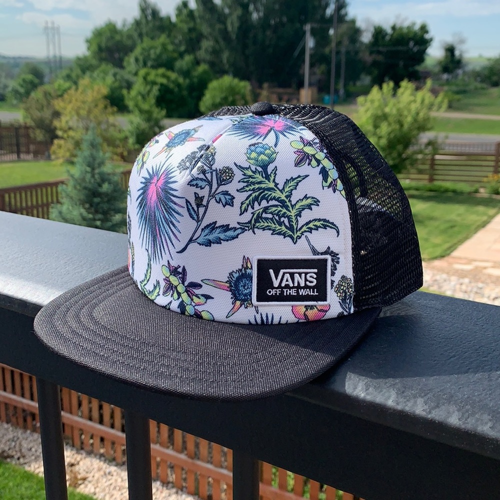 Vans Off The Wall Hat ⭐️